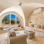 Pensionat Masseria Luigi Flora 3*