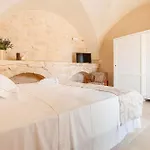 Masseria Luigi Flora 3*