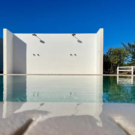 Pensión Masseria Luigi Flora 3*