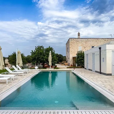 Masseria Luigi Flora 3*