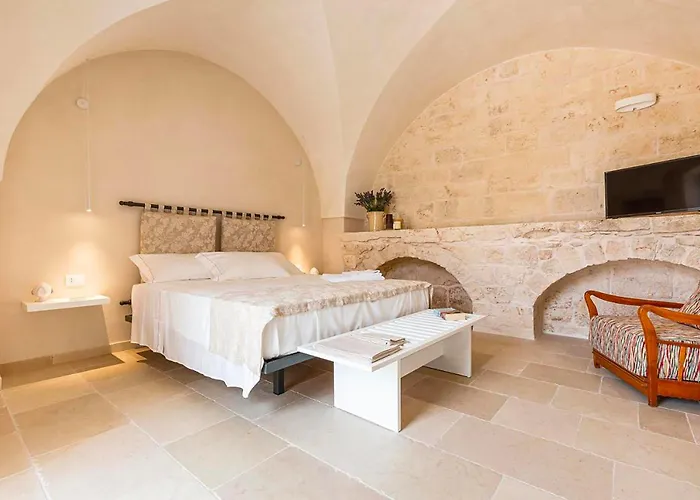 Πανσιόν Masseria Luigi Flora 3*