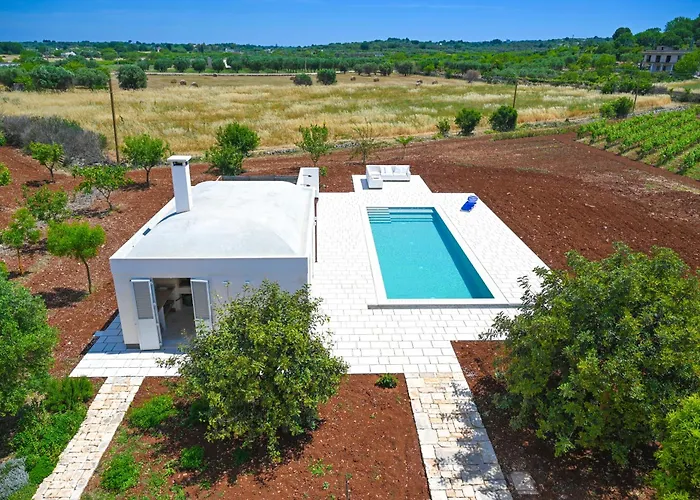 Πανσιόν Masseria Luigi Flora 3*